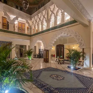 palais-dar-si-aissa-all-suites.marrakeshhotelsmorocco.com/