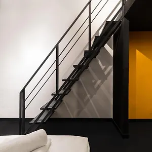 globe-runner-hotel-hostel-kyiv-city-center.hotels-of-kiev.com/