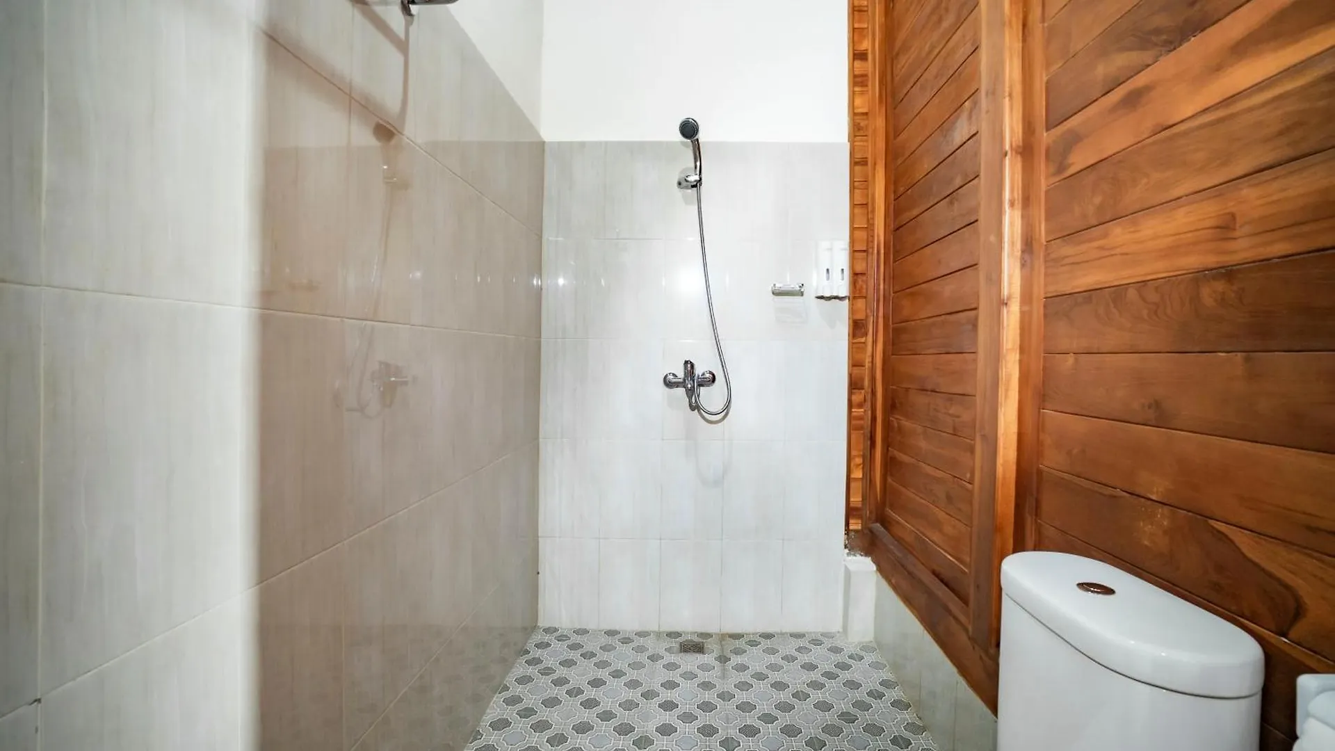 Pak'Vo'House Hotel Ubud  0*, Ubud (Bali)